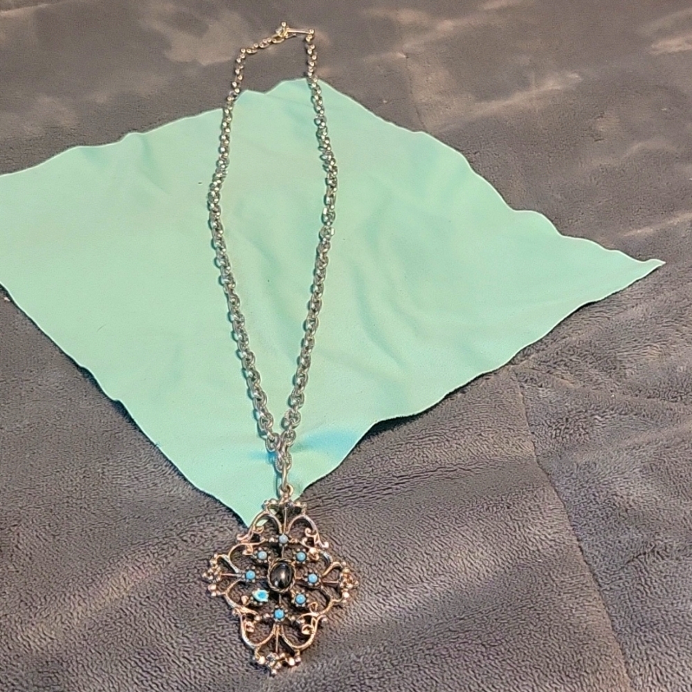 Vintage Turquoise & Amethyst Native American Style Pendant Necklace.
